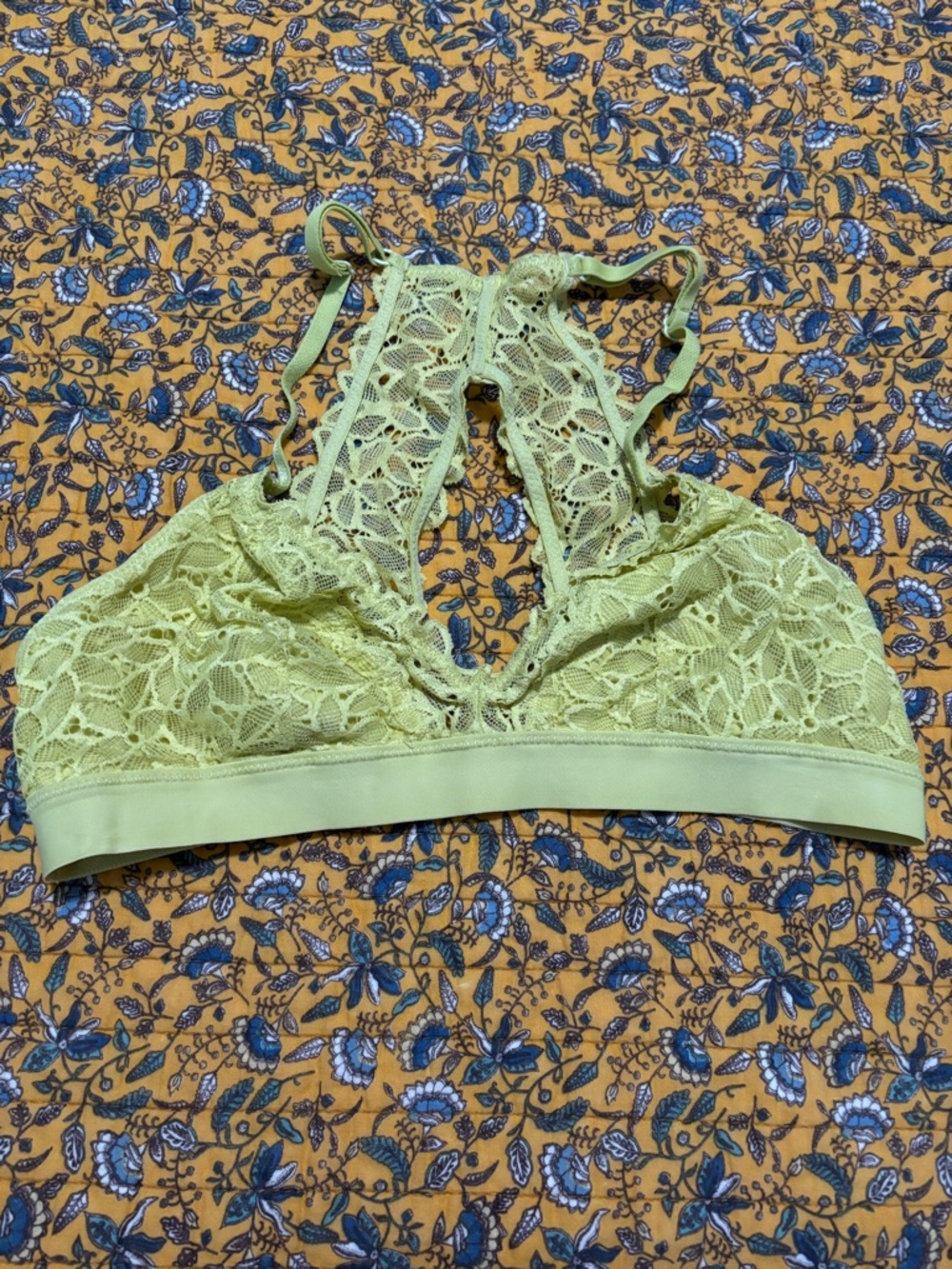 Aerie Lace Racerback Bralette in Light Lime